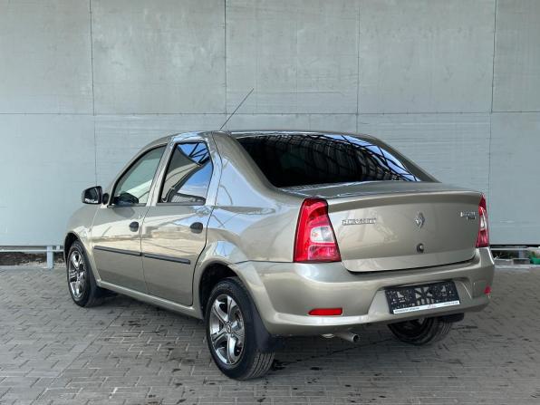 Renault Logan I Рестайлинг с пробегом 2010 года, цена 410 000 рублей, 138617 км, седан, Автокод Объявления