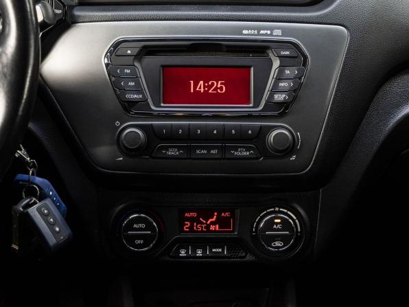 Kia Rio III с пробегом 2014 года, цена 1 100 000 рублей, 71970 км, седан, Автокод Объявления