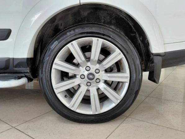Land Rover Discovery IV с пробегом 2010 года, цена 1 456 000 рублей, 321379 км, внедорожник, Автокод Объявления