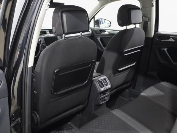 Volkswagen Tiguan II с пробегом 2017 года, цена 2 650 000 рублей, 172116 км, внедорожник, Автокод Объявления