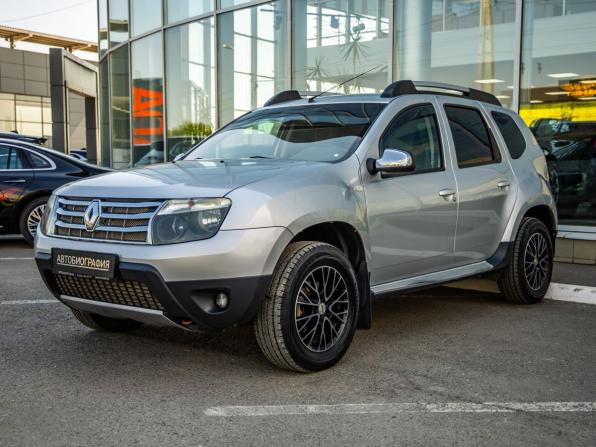 Renault Duster I с пробегом 2012 года, цена 878 000 рублей, 203307 км, внедорожник, Автокод Объявления
