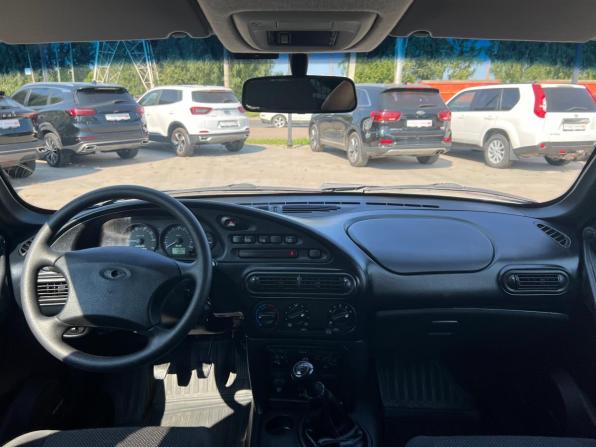 Chevrolet Niva I Рестайлинг с пробегом 2017 года, цена 694 900 рублей, 116971 км, внедорожник, Автокод Объявления