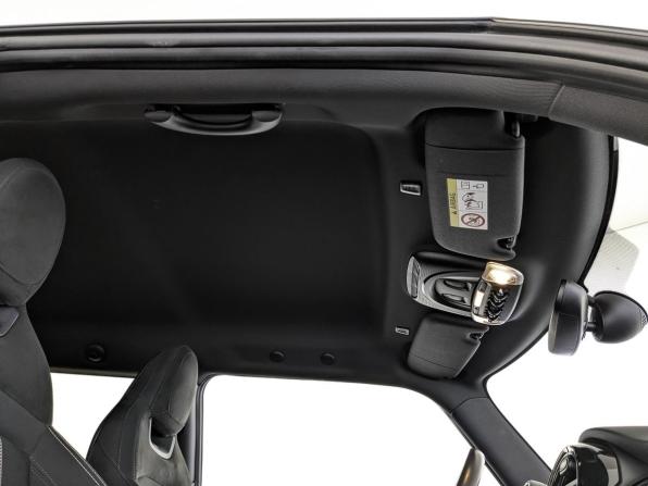 Mini Hatch III (F55/F56) Рестайлинг с пробегом 2020 года, цена 3 300 000 рублей, 84934 км, хэтчбек, Автокод Объявления