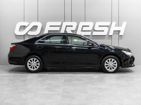 Toyota Camry VII (XV50) Рестайлинг с пробегом 2015 года, цена 1 649 000 рублей, 189092 км, седан, Автокод Объявления