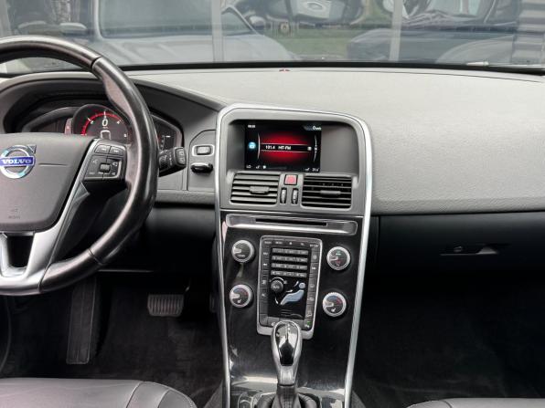 Volvo XC60 I Рестайлинг с пробегом 2016 года, цена 1 990 000 рублей, 170000 км, внедорожник, Автокод Объявления