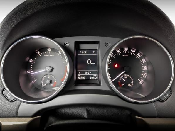 Skoda Yeti I Рестайлинг с пробегом 2017 года, цена 1 890 000 рублей, 78509 км, внедорожник, Автокод Объявления