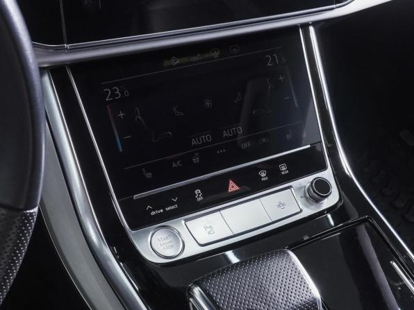 Audi Q8 I (4M) с пробегом 2020 года, цена 6 899 000 рублей, 99484 км, внедорожник, Автокод Объявления