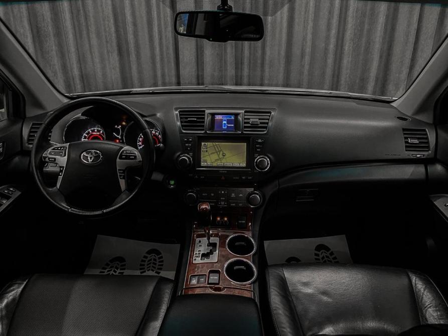 Toyota Highlander II (XU40) Рестайлинг Красноярск  - изображение 10