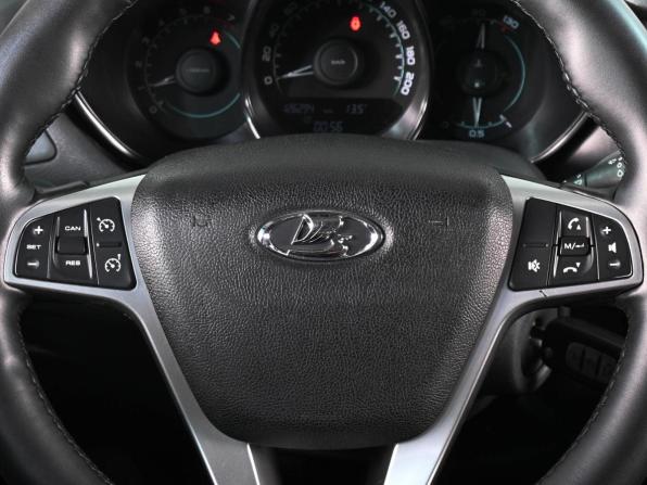 Lada (ВАЗ) Vesta I с пробегом 2016 года, цена 759 000 рублей, 126294 км, седан, Автокод Объявления