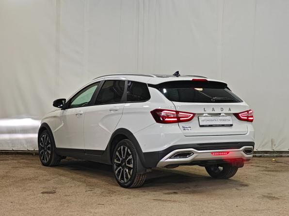 Lada (ВАЗ) Vesta I Рестайлинг (NG) с пробегом 2025 года, цена 1 699 000 рублей, 4348 км, универсал, Автокод Объявления
