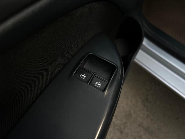 Skoda Octavia II (A5) Рестайлинг с пробегом 2013 года, цена 750 000 рублей, 257535 км, лифтбек, Автокод Объявления
