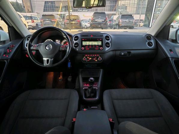 Volkswagen Tiguan I Рестайлинг с пробегом 2012 года, цена 1 026 000 рублей, 132840 км, внедорожник, Автокод Объявления