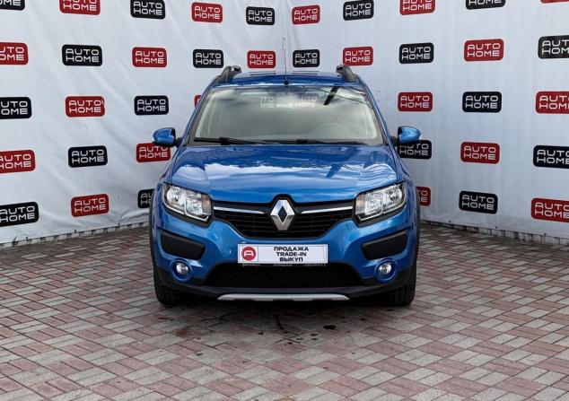 Renault Sandero II с пробегом 2015 года, цена 1 050 000 рублей, 70125 км, хэтчбек, Автокод Объявления