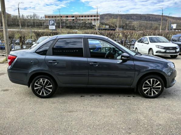 Lada (ВАЗ) Granta I Рестайлинг с пробегом 2024 года, цена 925 000 рублей, 33228 км, седан, Автокод Объявления