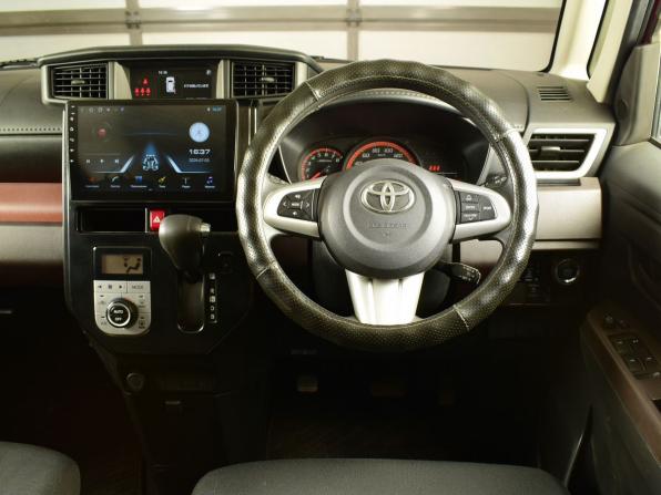 Toyota Tank I с пробегом 2017 года, цена 975 995 рублей, 80000 км, микровэн, Автокод Объявления