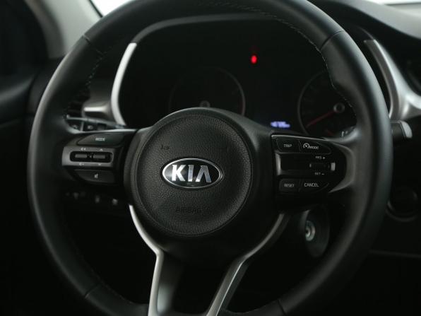 Kia Rio IV Рестайлинг с пробегом 2021 года, цена 1 722 000 рублей, 46700 км, хэтчбек, Автокод Объявления