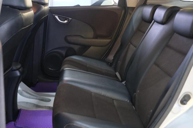 Honda Fit Shuttle I с пробегом 2013 года, цена 1 199 000 рублей, 154000 км, универсал, Автокод Объявления