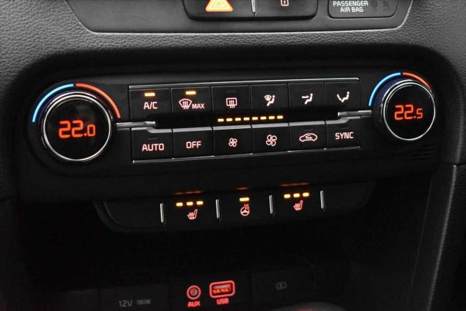 Kia Ceed III с пробегом 2019 года, цена 1 599 000 рублей, 142157 км, хэтчбек, Автокод Объявления