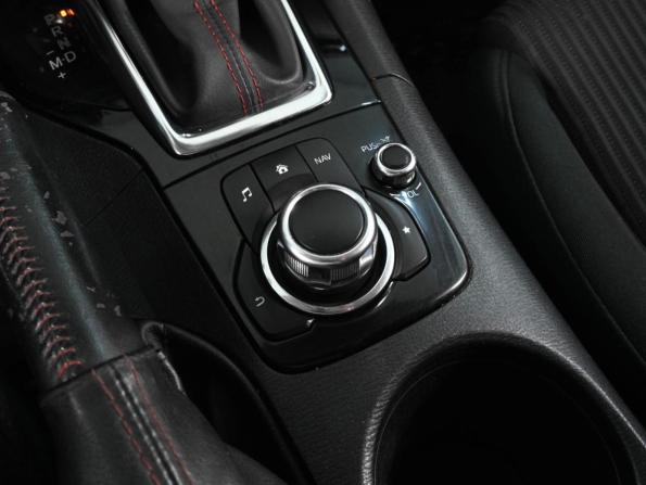 Mazda 3 III (BM) с пробегом 2014 года, цена 1 415 000 рублей, 167344 км, хэтчбек, Автокод Объявления