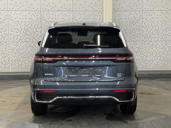 Geely Monjaro I Рестайлинг с пробегом 2026 года, цена 4 852 190 рублей, 10 км, внедорожник, Автокод Объявления