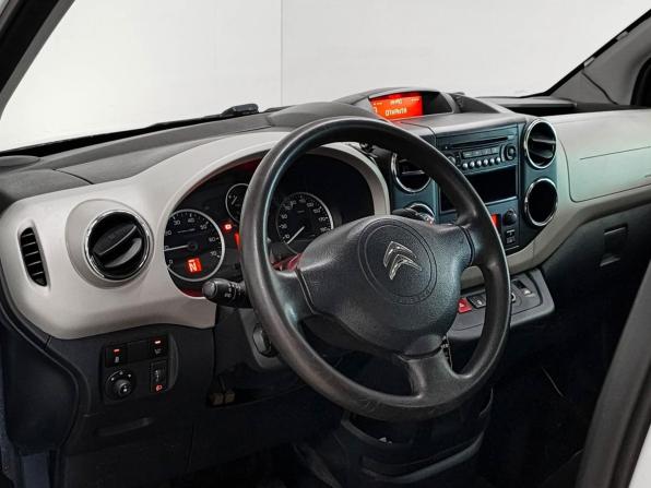 Citroen Berlingo II Рестайлинг с пробегом 2014 года, цена 786 300 рублей, 131600 км, компактвэн, Автокод Объявления