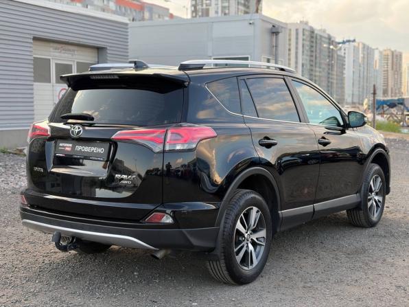 Toyota RAV4 IV (XA40) Рестайлинг с пробегом 2017 года, цена 1 995 000 рублей, 244000 км, внедорожник, Автокод Объявления