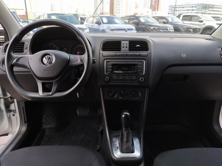 Volkswagen Polo V Рестайлинг Екатеринбург  - изображение 16