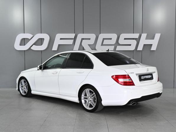 Mercedes-Benz C-Класс III (W204) Рестайлинг с пробегом 2012 года, цена 1 519 000 рублей, 246859 км, седан, Автокод Объявления