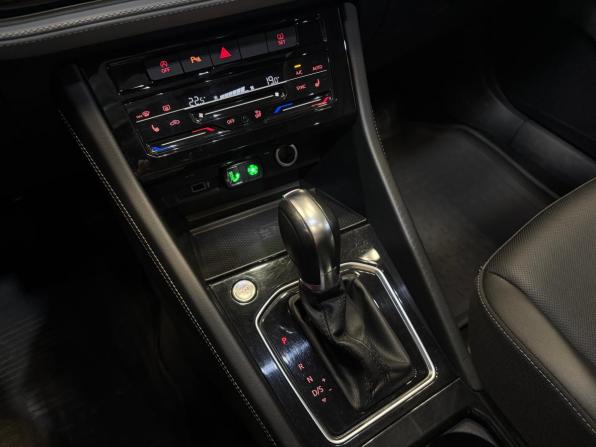 Jetta VS7 I Рестайлинг 1 с пробегом 2022 года, цена 1 549 000 рублей, 141000 км, внедорожник, Автокод Объявления
