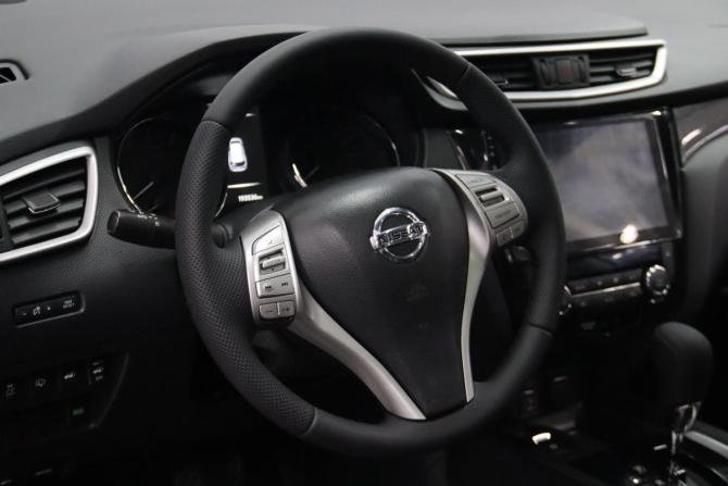 Nissan X-Trail III с пробегом 2017 года, цена 1 895 950 рублей, 193536 км, внедорожник, Автокод Объявления
