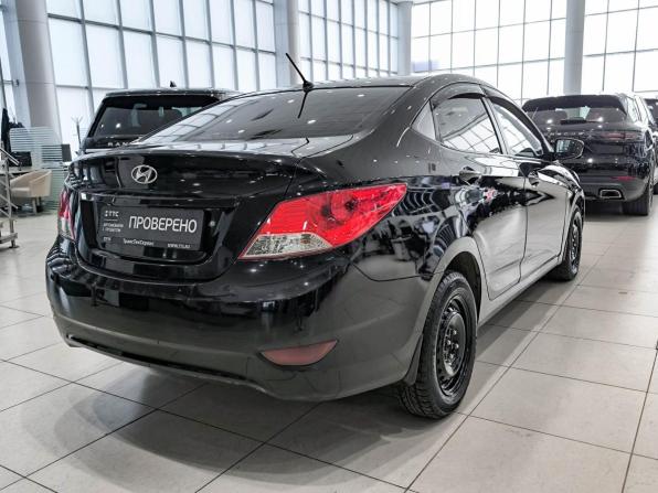 Hyundai Solaris I с пробегом 2012 года, цена 550 000 рублей, 216477 км, седан, Автокод Объявления