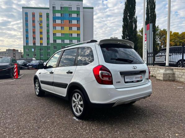 Lada (ВАЗ) Kalina II с пробегом 2017 года, цена 566 700 рублей, 144897 км, универсал, Автокод Объявления
