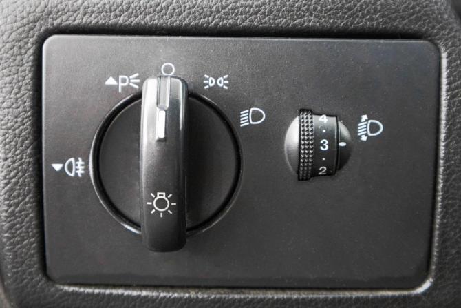 Ford Focus II Рестайлинг с пробегом 2010 года, цена 629 000 рублей, 299000 км, универсал, Автокод Объявления