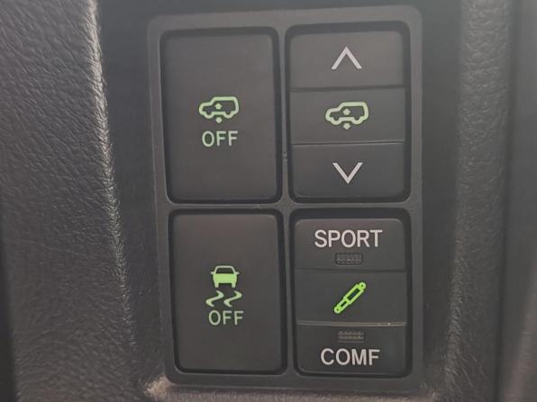 Toyota Land Cruiser Prado 150 Series с пробегом 2013 года, цена 3 390 000 рублей, 149107 км, внедорожник, Автокод Объявления