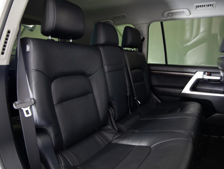 Toyota Land Cruiser 200 Series Рестайлинг 2 Санкт-Петербург  - изображение 13