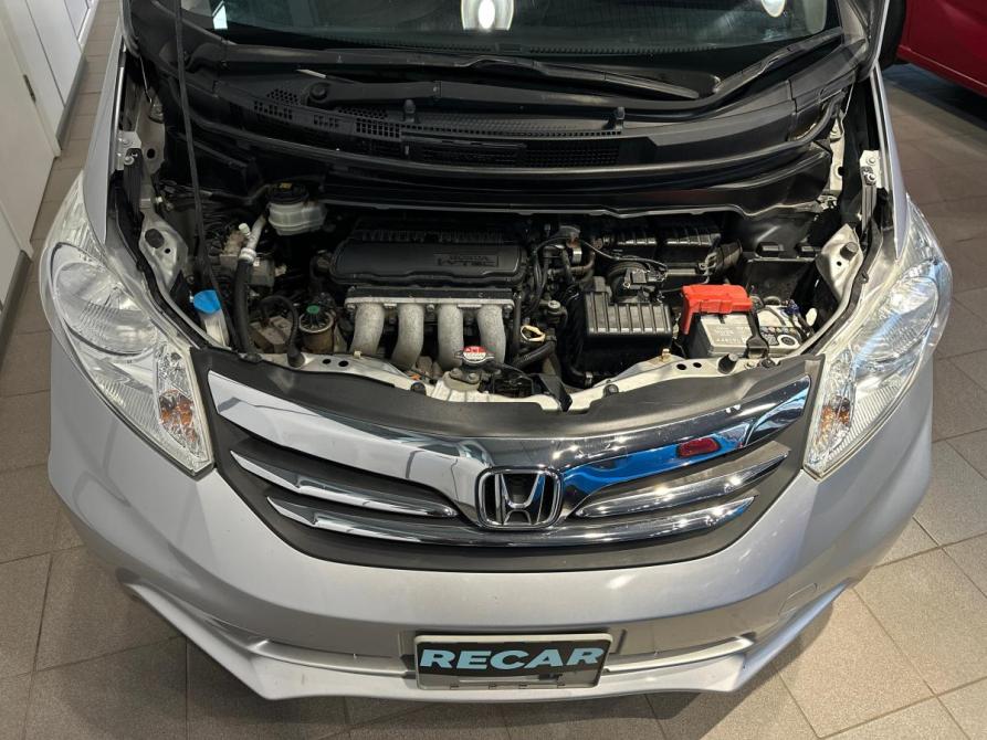 Honda Freed I Рестайлинг Санкт-Петербург  - изображение 10