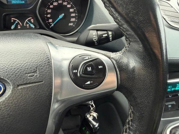 Ford C-MAX II с пробегом 2012 года, цена 780 000 рублей, 203150 км, минивэн, Автокод Объявления