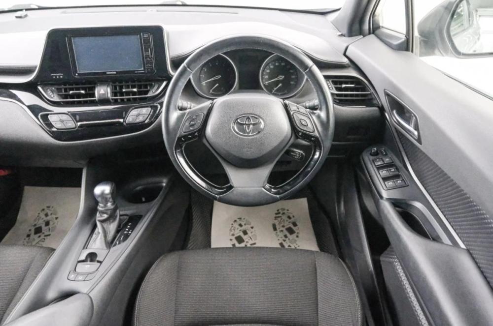 Toyota C-HR I Красноярск  - изображение 15