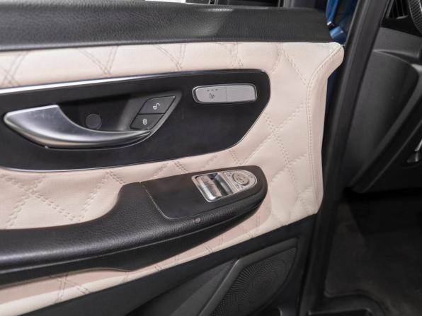 Mercedes-Benz V-Класс III (W447) с пробегом 2016 года, цена 3 150 000 рублей, 244725 км, минивэн, Автокод Объявления