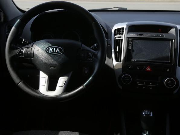 Kia Ceed I Рестайлинг с пробегом 2010 года, цена 668 000 рублей, 226000 км, универсал, Автокод Объявления