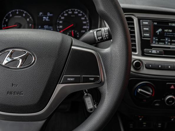 Hyundai Solaris II Рестайлинг с пробегом 2021 года, цена 1 510 000 рублей, 100010 км, седан, Автокод Объявления