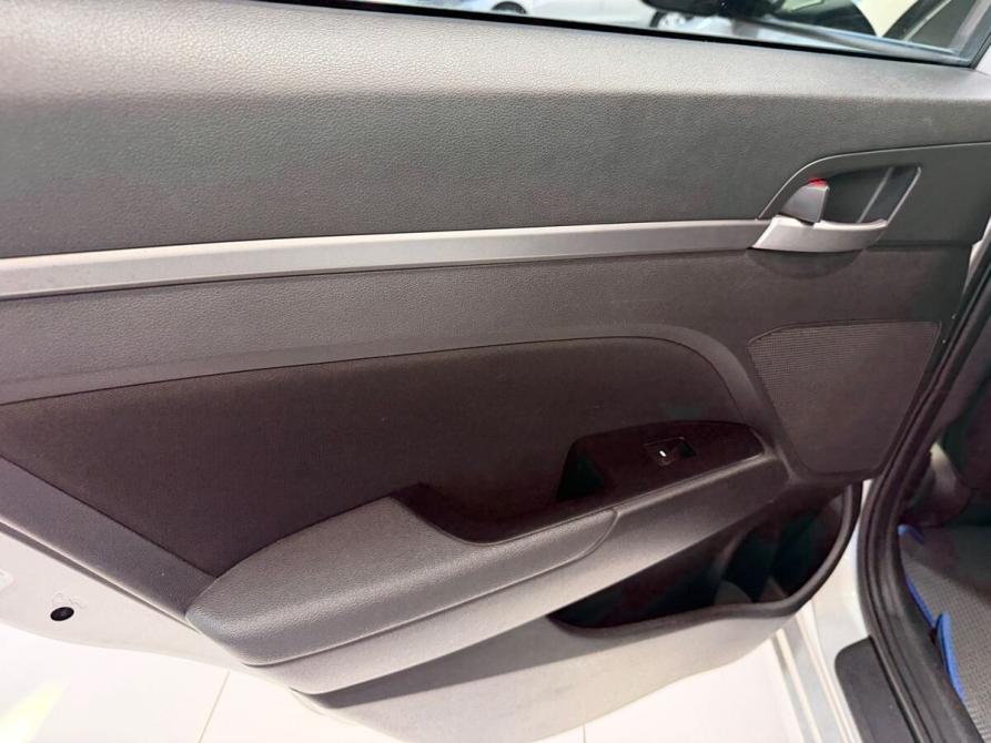Hyundai Elantra VI (AD) Таганрог  - изображение 14