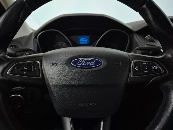 Ford Focus III Рестайлинг с пробегом 2016 года, цена 970 000 рублей, 185290 км, седан, Автокод Объявления