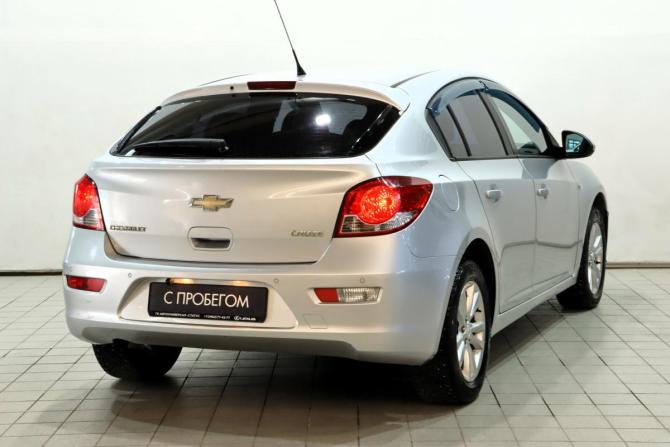 Chevrolet Cruze I Рестайлинг с пробегом 2013 года, цена 649 000 рублей, 222690 км, хэтчбек, Автокод Объявления