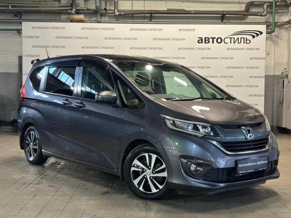 Honda Freed II с пробегом 2018 года, цена 1 599 000 рублей, 63000 км, компактвэн, Автокод Объявления