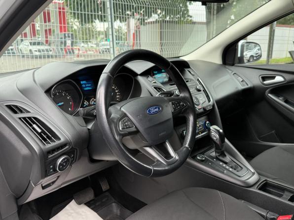 Ford Focus III Рестайлинг с пробегом 2018 года, цена 999 000 рублей, 139000 км, хэтчбек, Автокод Объявления