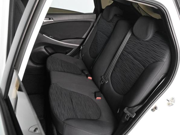 Hyundai Solaris I Рестайлинг с пробегом 2015 года, цена 1 029 000 рублей, 158637 км, хэтчбек, Автокод Объявления