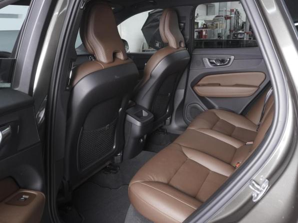 Volvo XC60 II с пробегом 2019 года, цена 2 319 000 рублей, 310727 км, внедорожник, Автокод Объявления