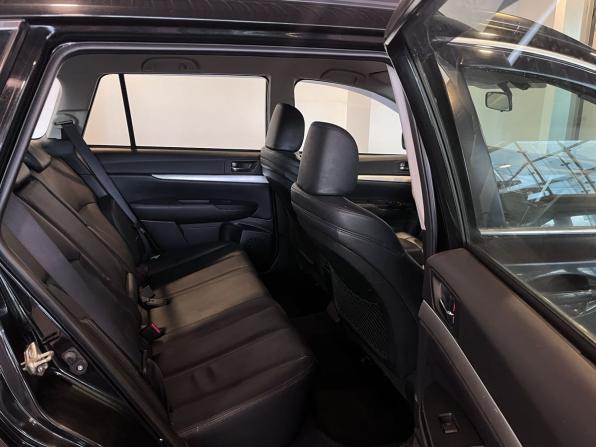 Subaru Outback IV с пробегом 2012 года, цена 1 564 000 рублей, 190458 км, универсал, Автокод Объявления