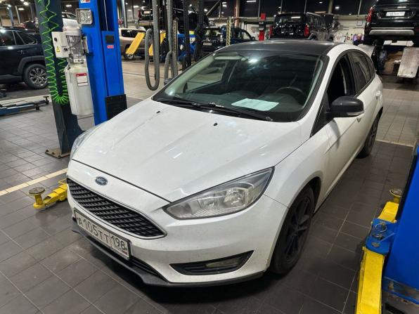 Ford Focus III Рестайлинг с пробегом 2017 года, цена 1 059 000 рублей, 165929 км, хэтчбек, Автокод Объявления
